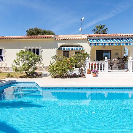Charming one-floor villa with private pool in Los Balcones Torrevieja Esterno foto