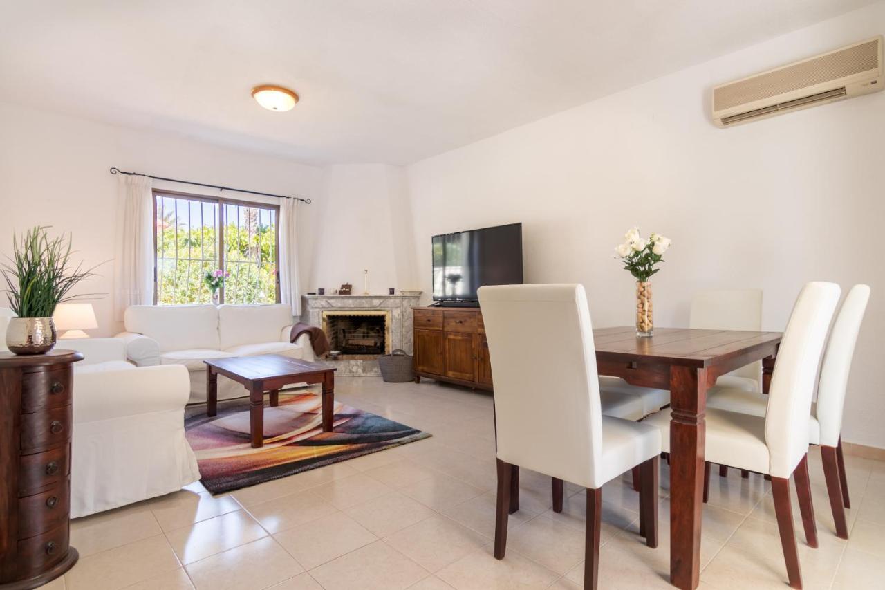 Charming one-floor villa with private pool in Los Balcones Torrevieja Esterno foto