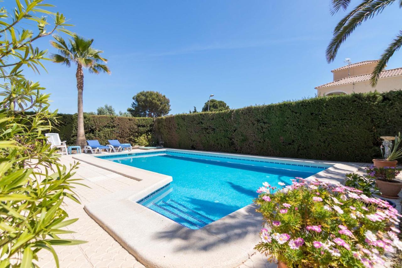 Charming one-floor villa with private pool in Los Balcones Torrevieja Esterno foto