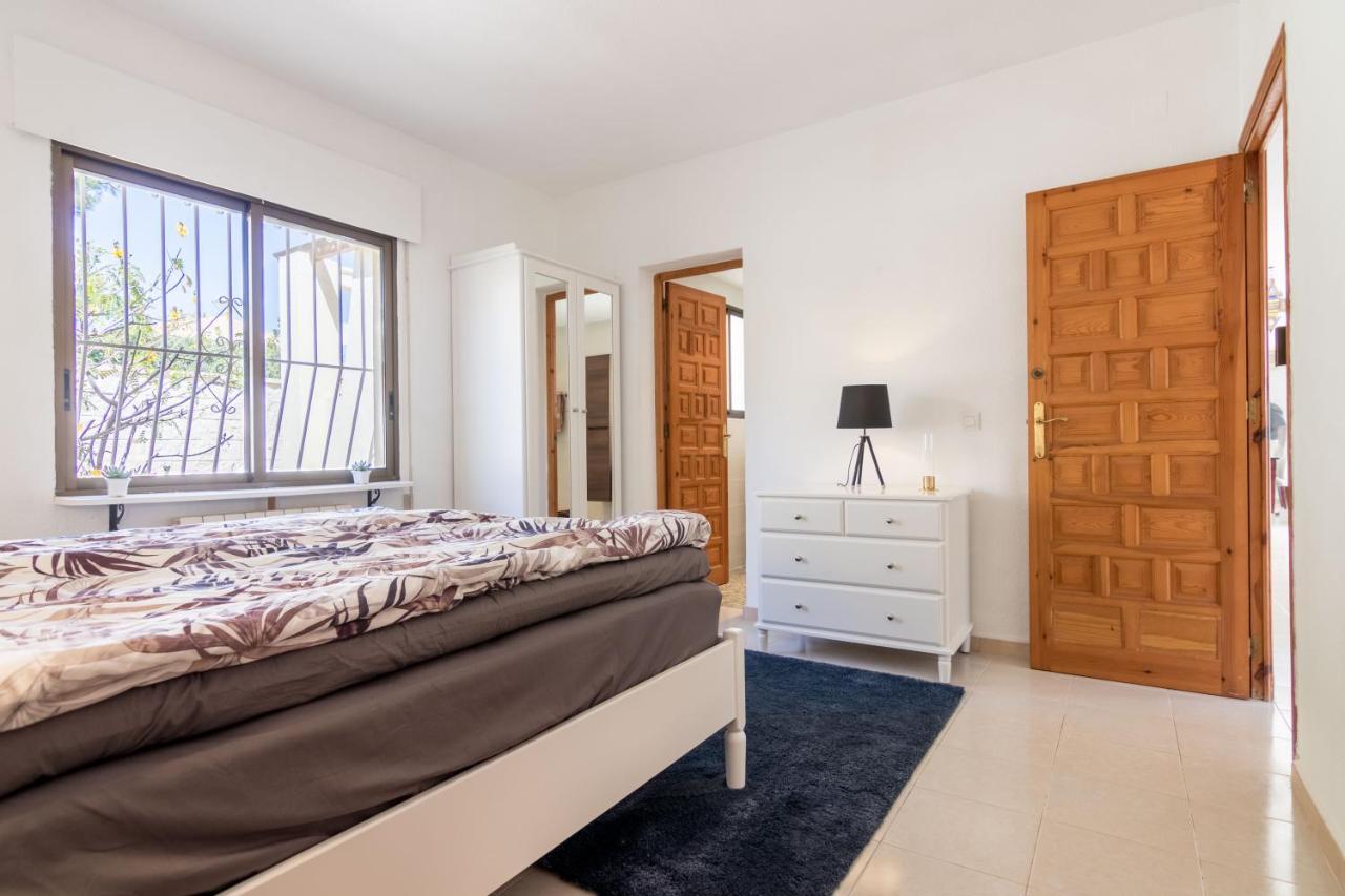 Charming one-floor villa with private pool in Los Balcones Torrevieja Esterno foto